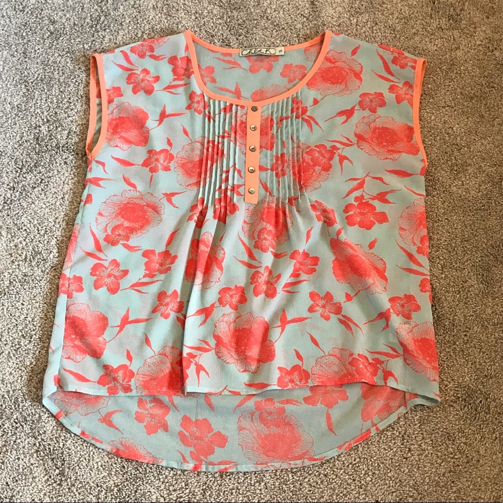 Chloe K Blouse